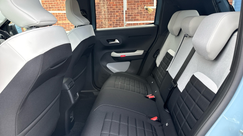 Citroen C3 83kW Max 44kWh 5dr Auto Electric Hatchback